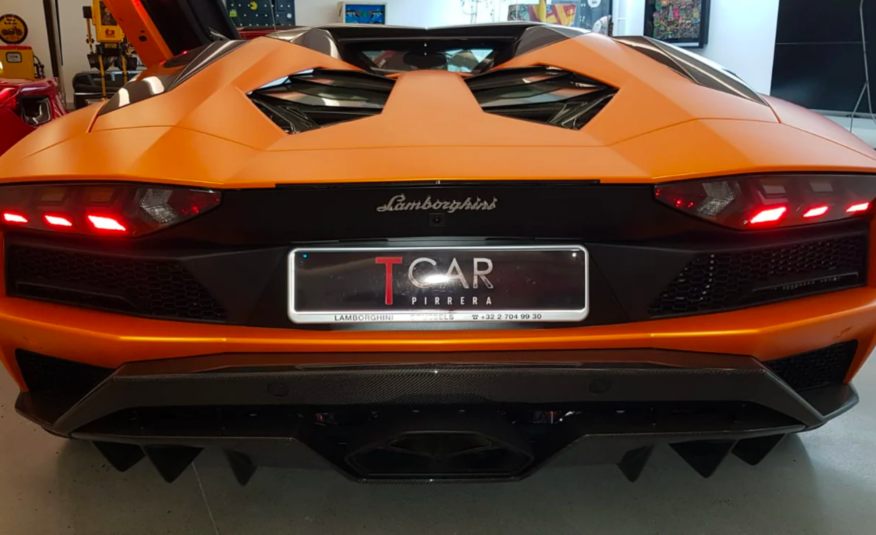 Lamborghini Aventador S Roadster