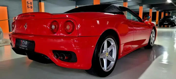 Ferrari 360 Spider V8 F1