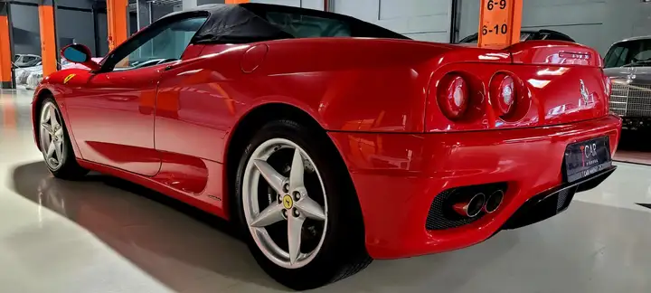 Ferrari 360 Spider V8 F1