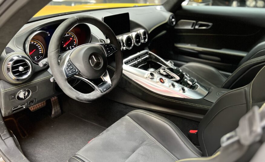 Mercedes AMG GTS 2015