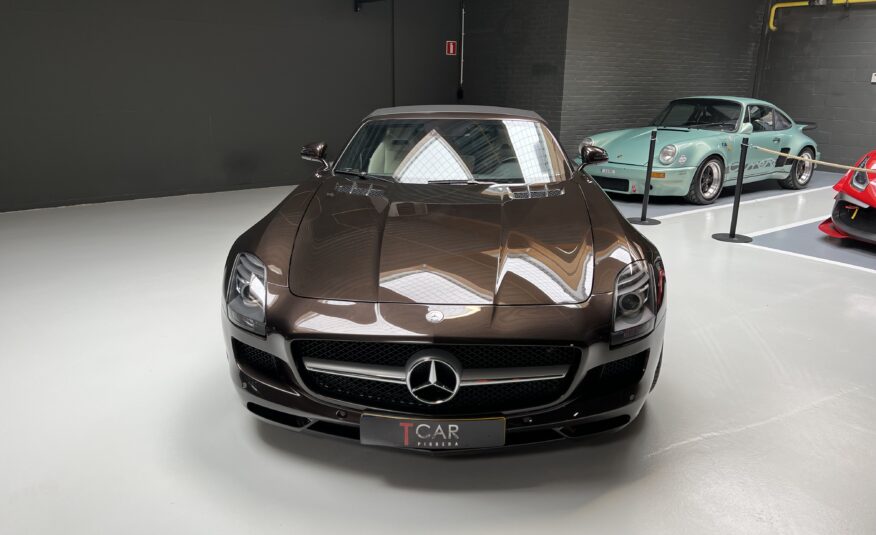 Mercedes SLS AMG Roadster