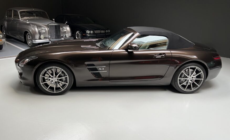 Mercedes SLS AMG Roadster