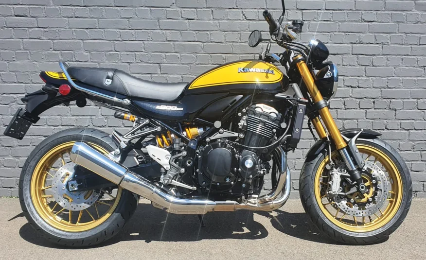 Kawasaki Z 900 RS SE