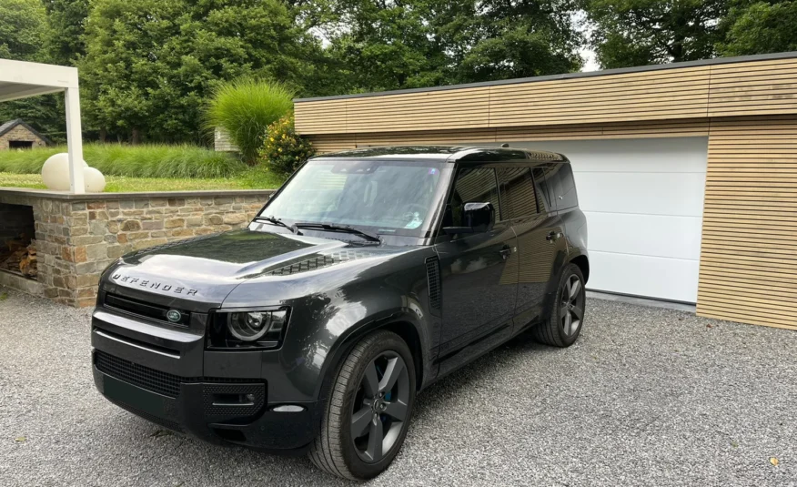 Land Rover Defender 110 P525 ‘Edition’ Head Up