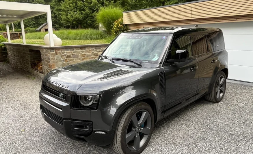 Land Rover Defender 110 P525 ‘Edition’ Head Up