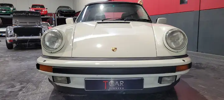 Porsche 911 Carrera Cabriolet