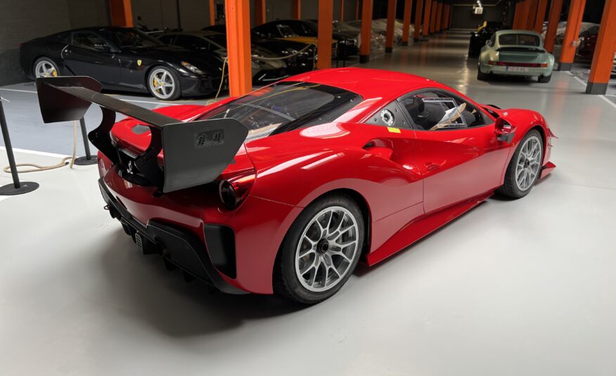 Ferrari 488 Challenge EVO Kit