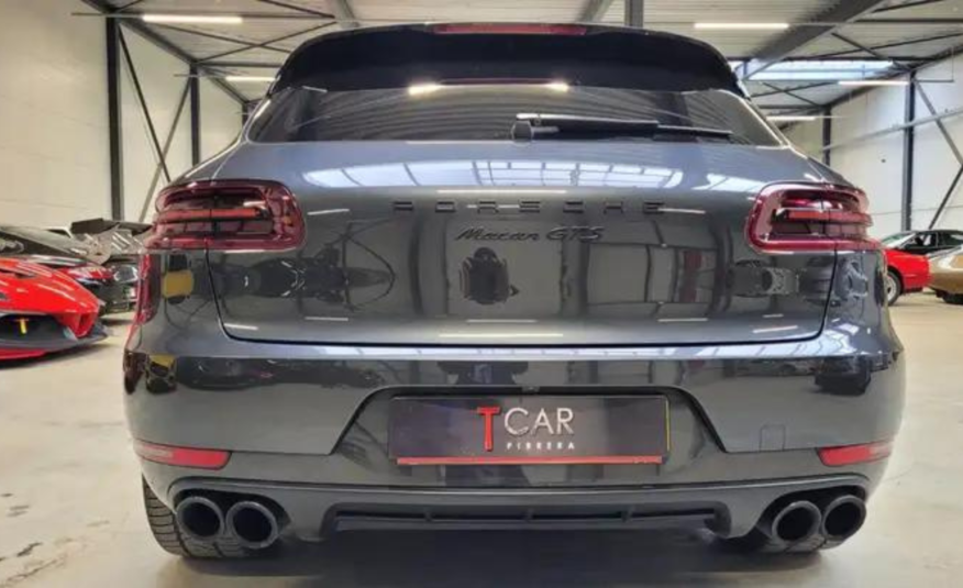 Porsche Macan GTS