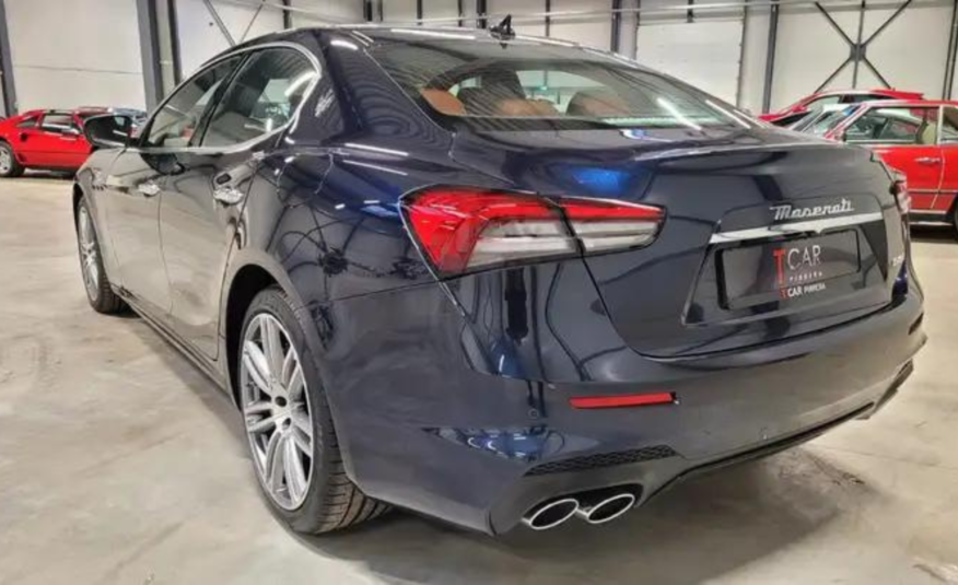 Maserati Ghibli GT Gransport